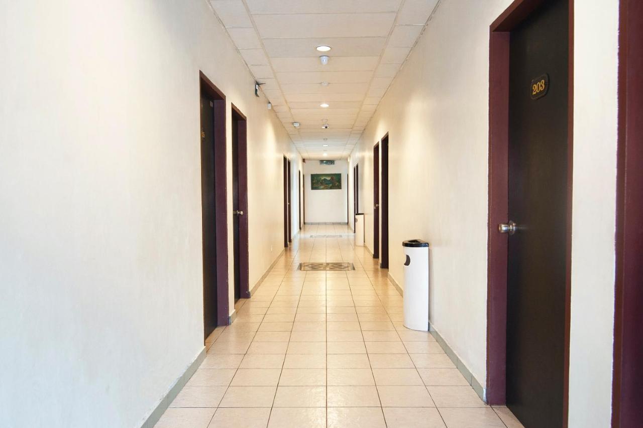 โอโย 89577 คริสตัล โฮเต็ล Hotel Keningau ภายนอก รูปภาพ