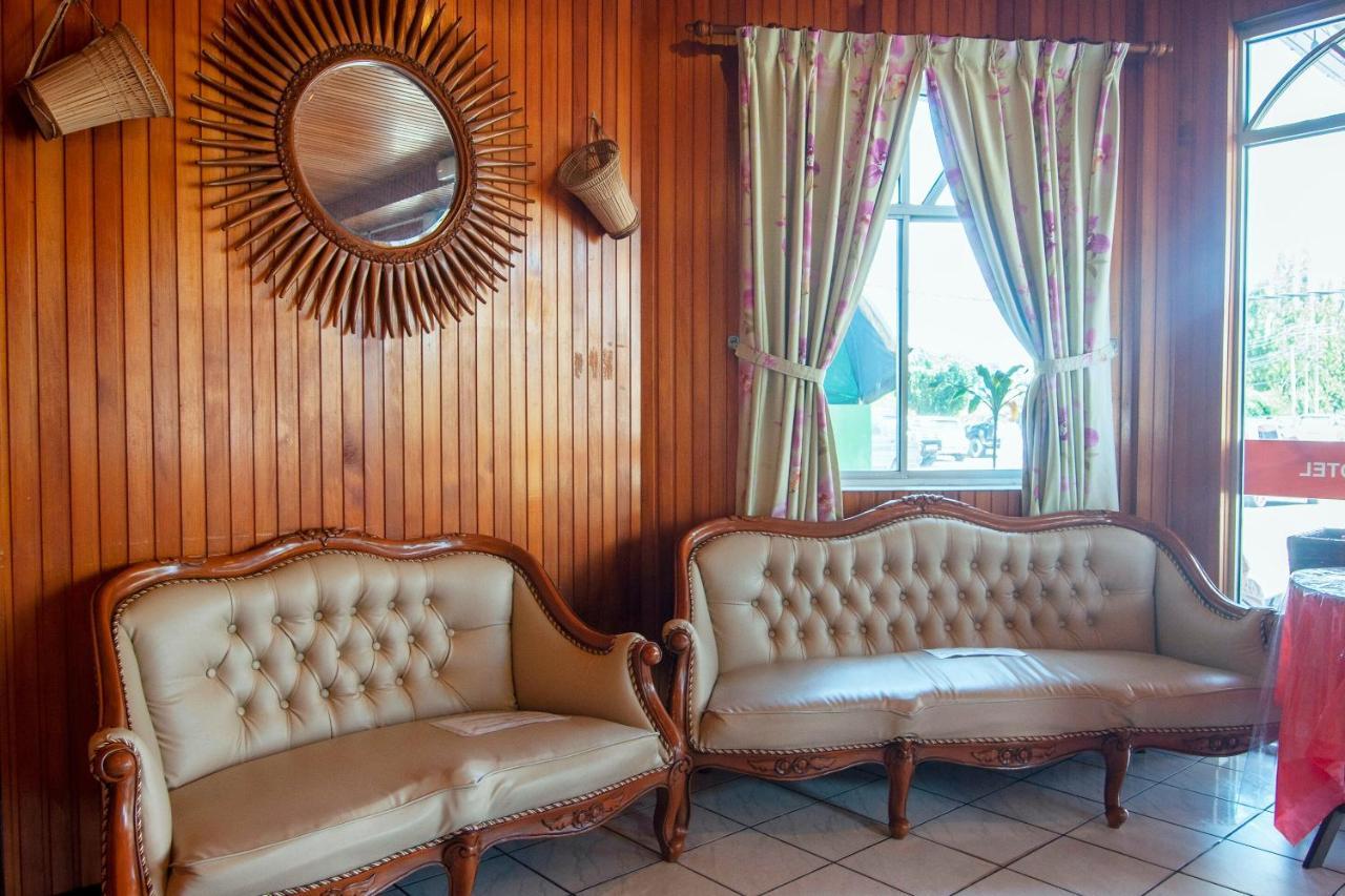 โอโย 89577 คริสตัล โฮเต็ล Hotel Keningau ภายนอก รูปภาพ